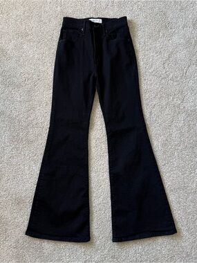 Abercrombie & Fitch The Flare Ultra High Rise Jeans Women's Size 26/2S Black